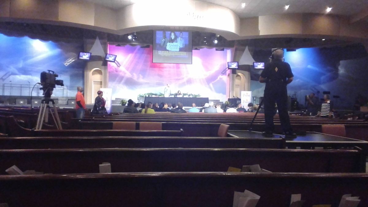 Yolanda Adams Morning Show Live Broadcast