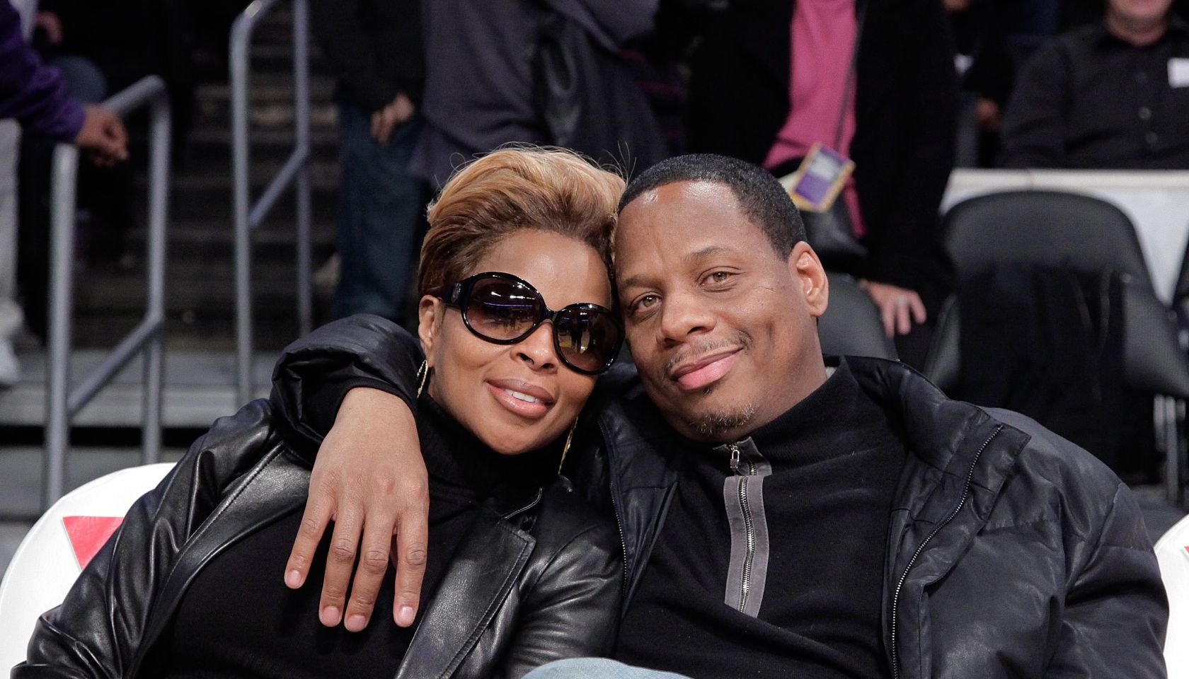 Celebrities At The Lakers Game