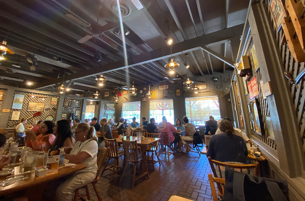 US-CULTURE-BUSINESS-POLITICS-CRACKER-RESTAURANTS