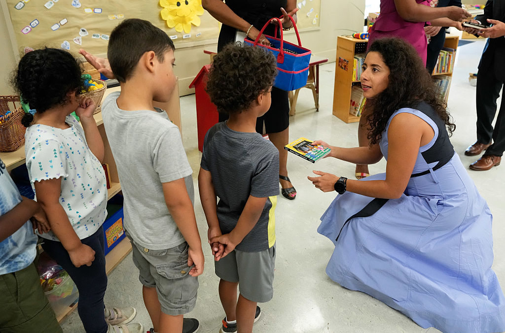 hc061223childcare - Lina Hidago