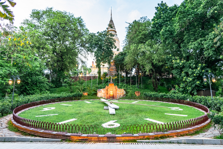 Flower clock in front of wat phnom in phnom penh, cambodia