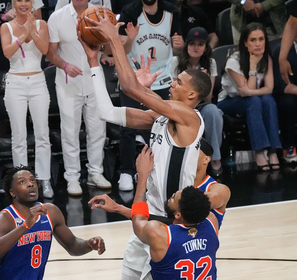 U.S.-SAN ANTONIO-BASKETBALL-NBA-FINALS-KNICKS VS SPURS